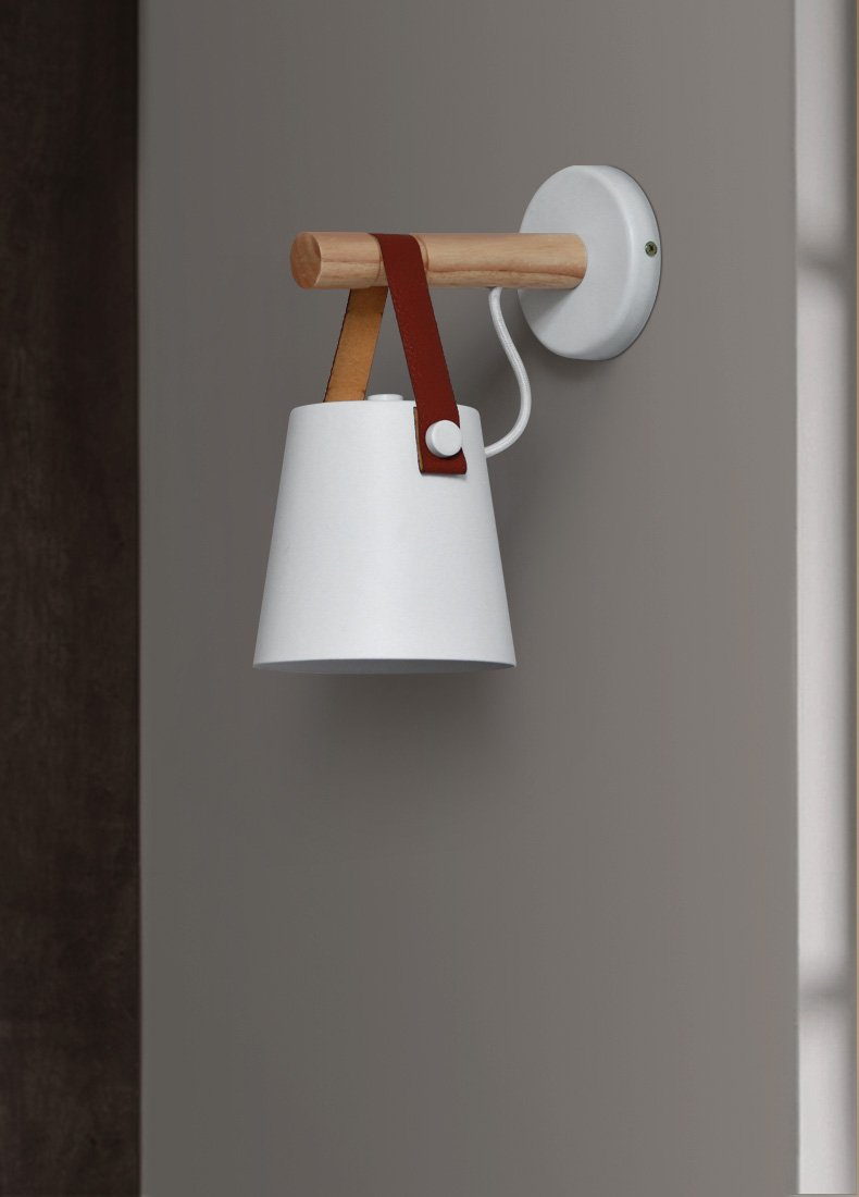 Conny - Nordic Wood Wall Light